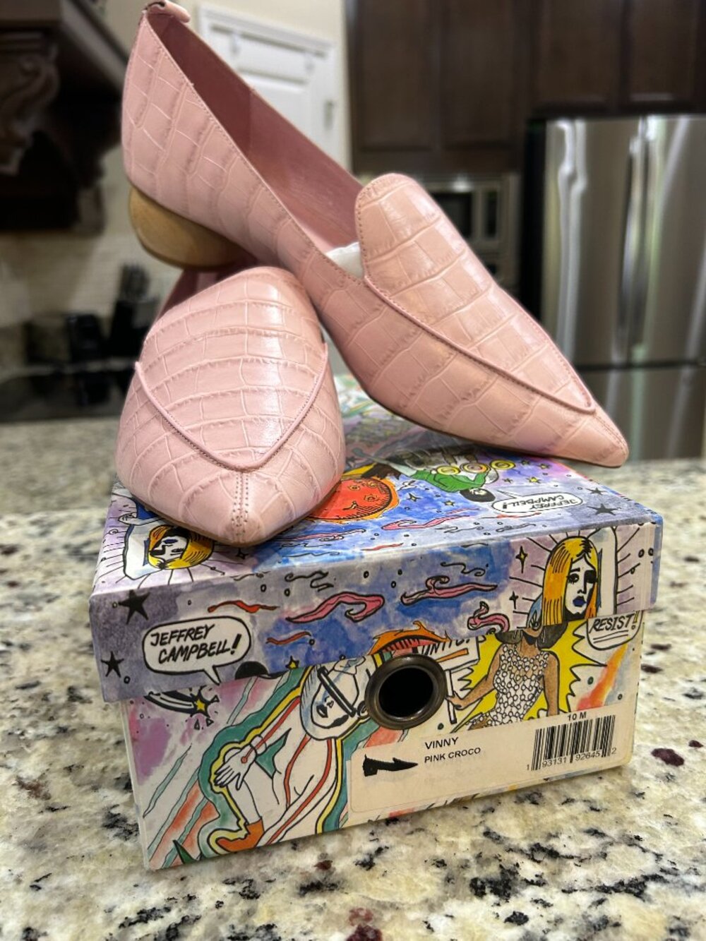 Jeffrey Campbell Vinny Pink Leather Pointed Toe Loafer Round Wood Heel Size 10M - Picture 2 of 12